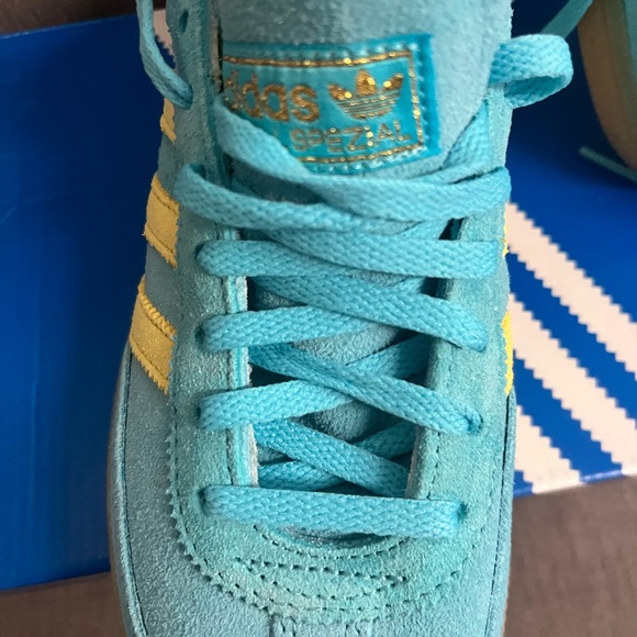 Adidas Turquoise and Yellow Trainers - Picture 4 of 4